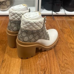 Brand new women’s Gucci boot